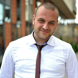 高级会员版的短信轰炸机在线网页版